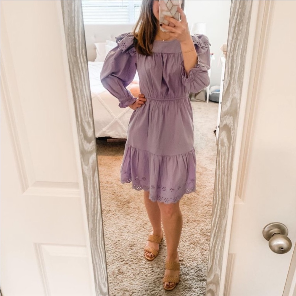 Ruffled sleeve dress - Picture 6 of 6